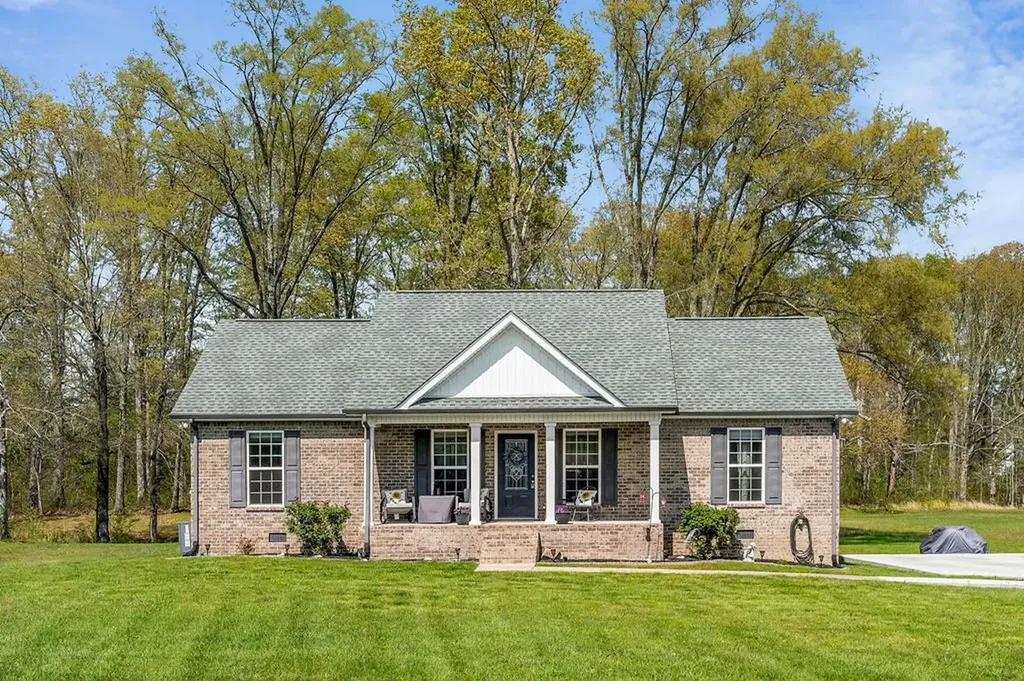 522 Green Meadow Drive Smithville TN 37166