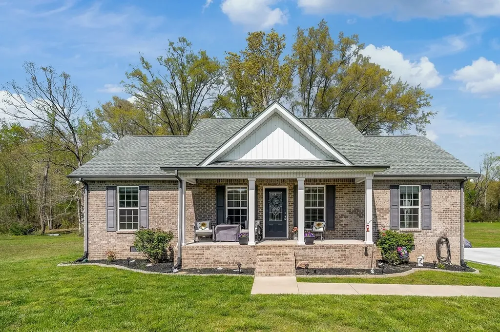 522 Green Meadow Drive Smithville TN 37166