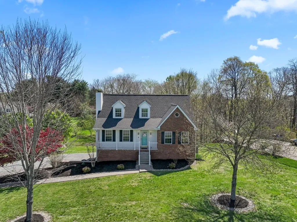 125 Baldridge Drive Cottontown TN 37048