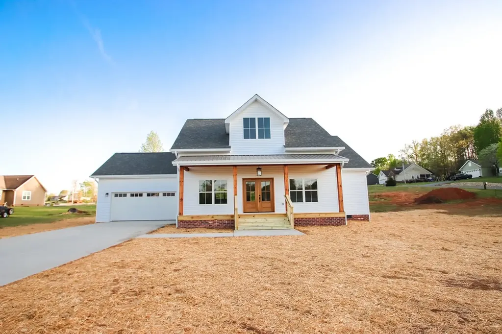 922 Honeysuckle Lane Sparta TN 38583