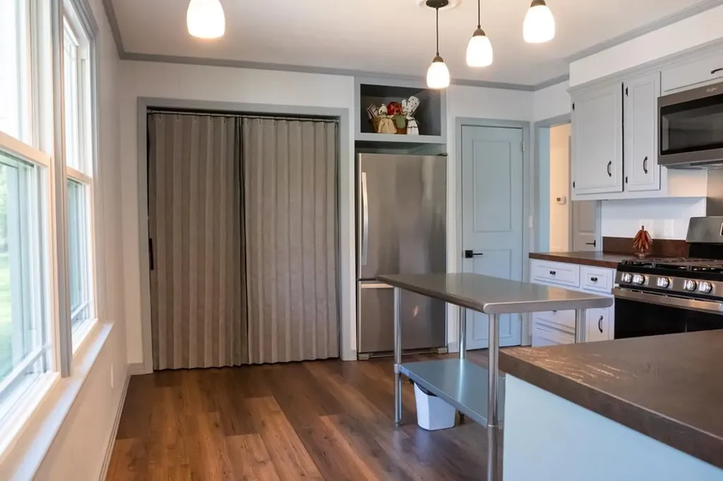 1203 W White Oak Drive Cookeville TN 38501