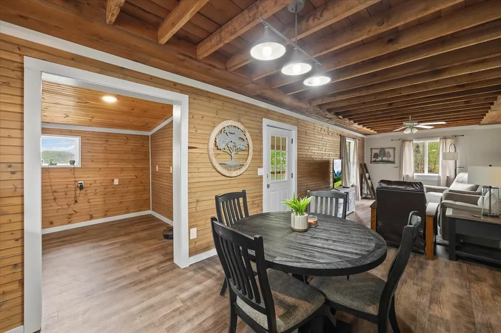 555 Gentry Lane Celina TN 38551