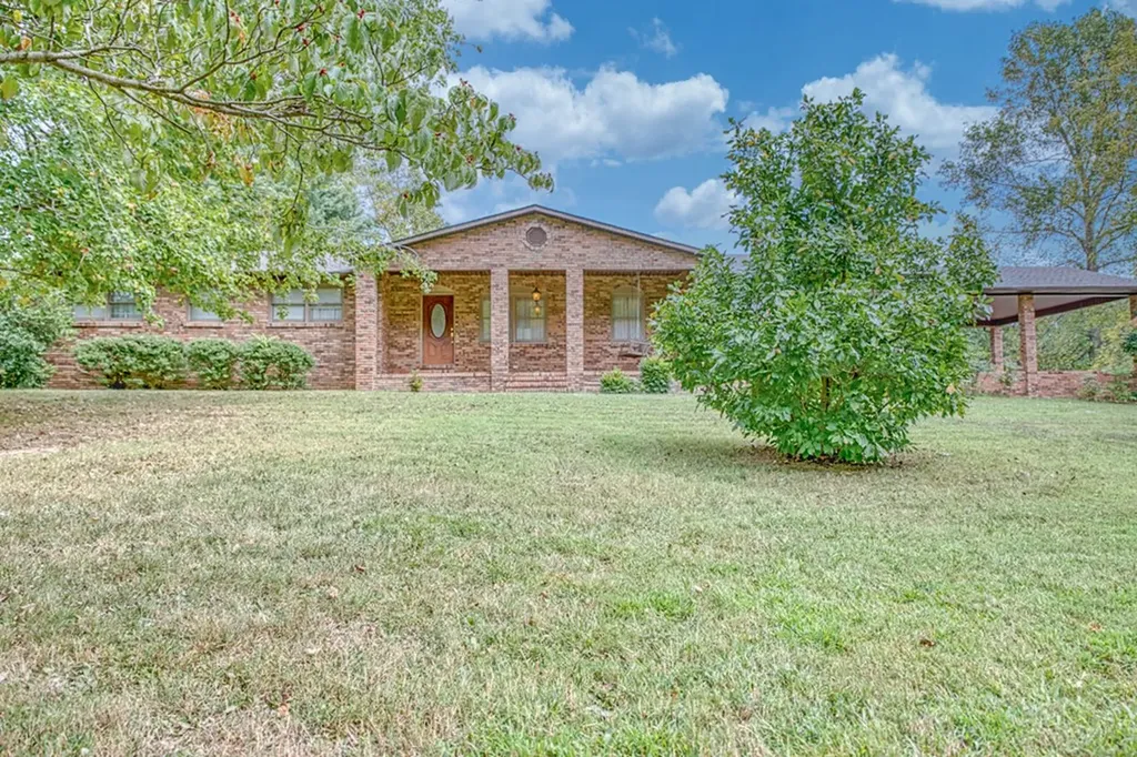 2203 Taylor Road Cookeville TN 38501