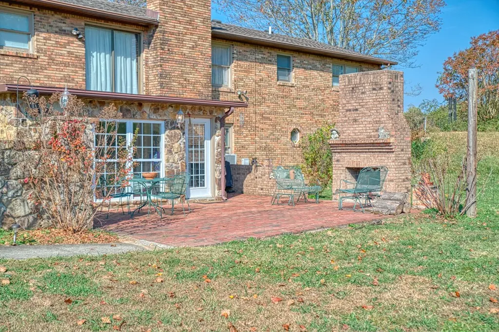 2203 Taylor Road Cookeville TN 38501