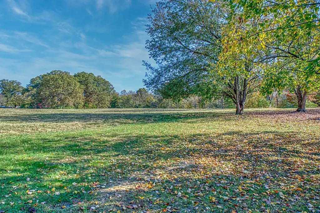 2203 Taylor Road Cookeville TN 38501