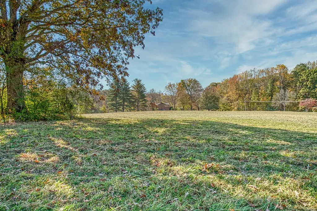 2203 Taylor Road Cookeville TN 38501