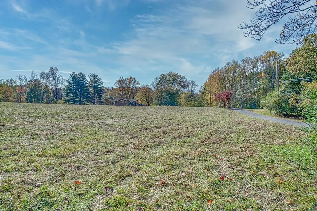 2203 Taylor Road Cookeville TN 38501