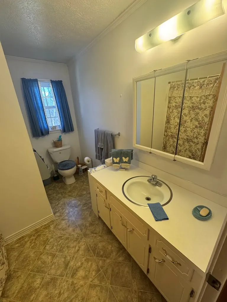 359 Shepherd Hills Road Cookeville TN 38501