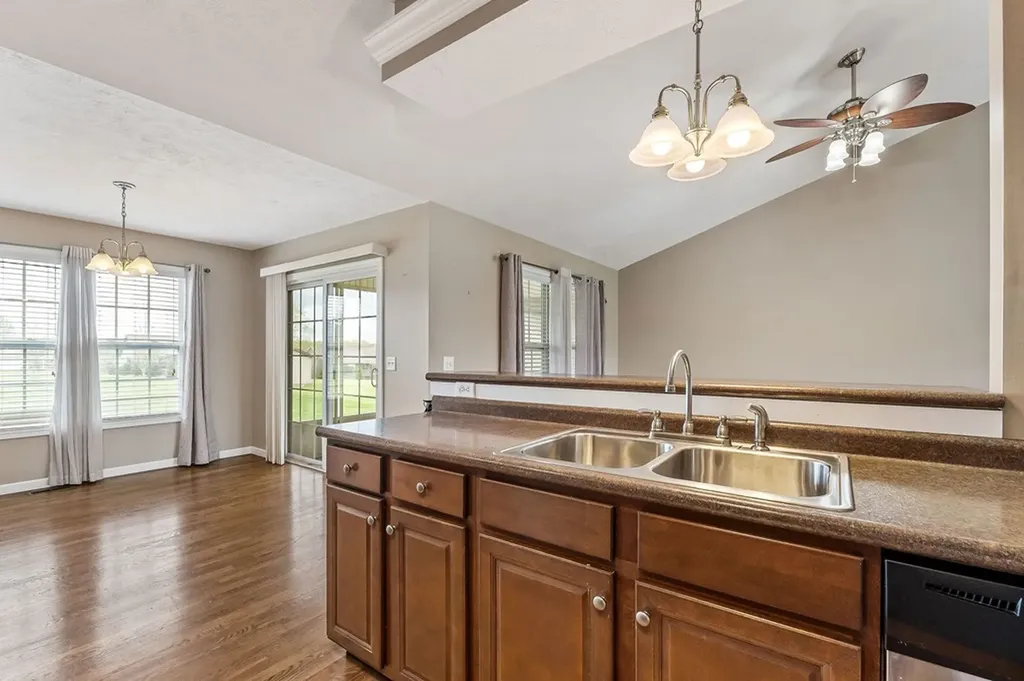 1986 Clemmons Road Cookeville TN 38501