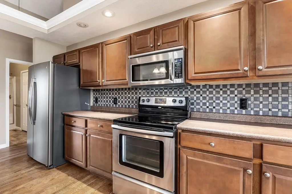 1986 Clemmons Road Cookeville TN 38501