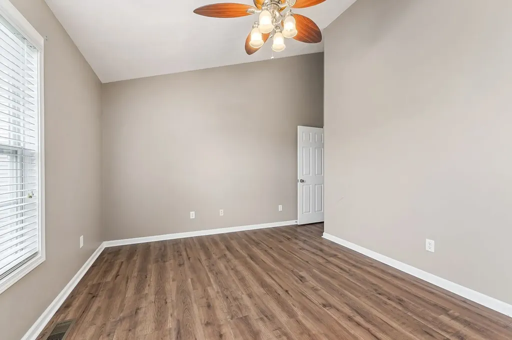 1986 Clemmons Road Cookeville TN 38501