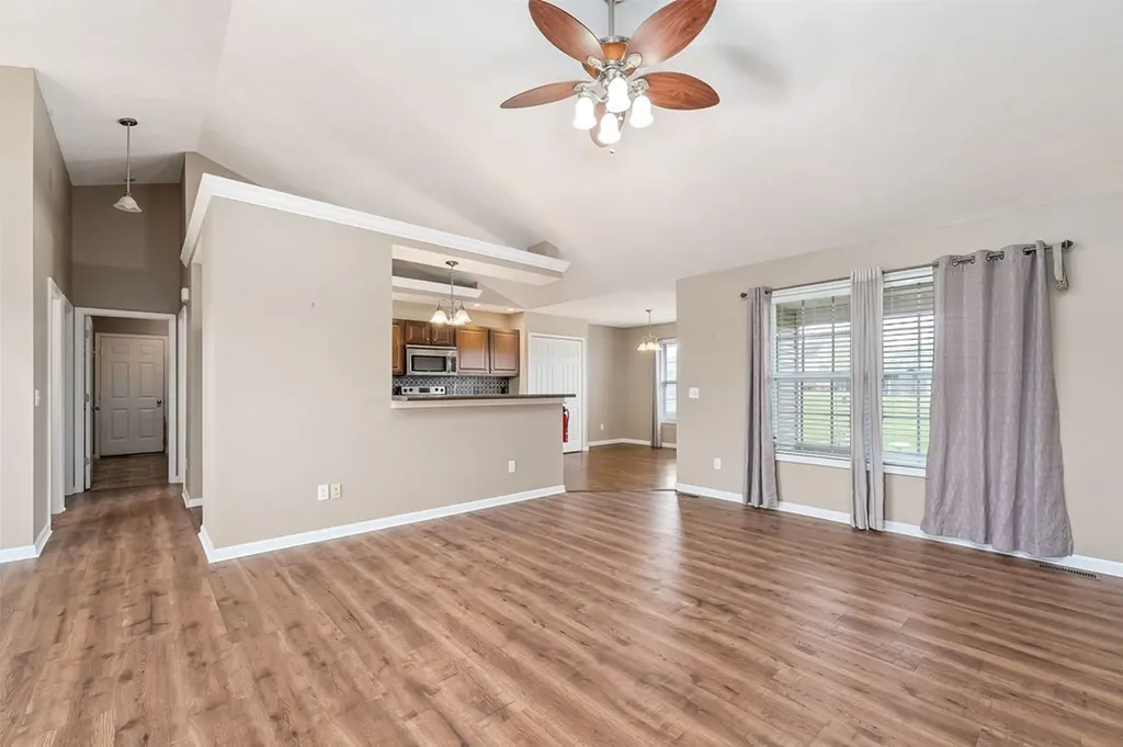 1986 Clemmons Road Cookeville TN 38501