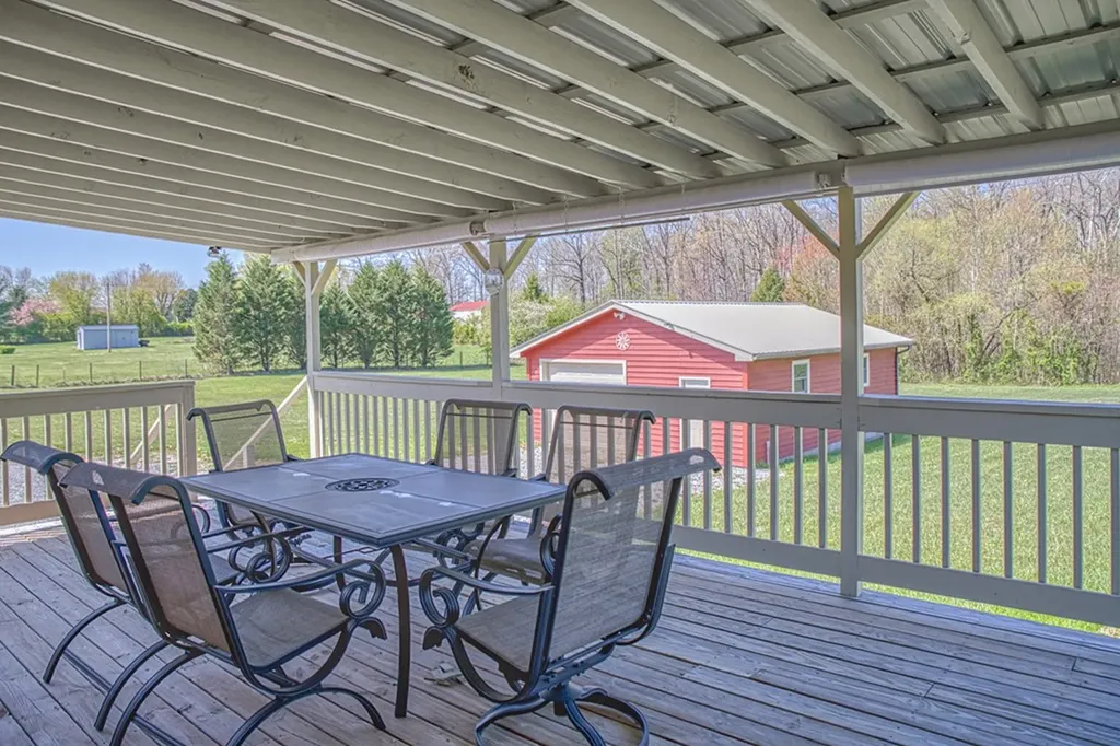 1133 Potato Farm Road Crossville TN 38571