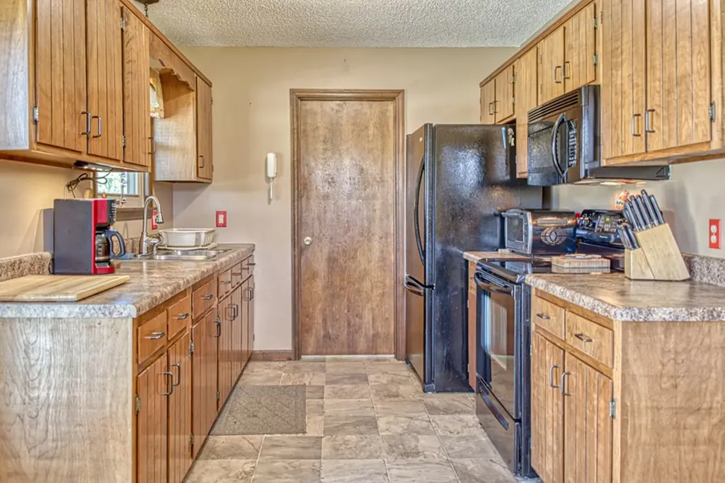 1133 Potato Farm Road Crossville TN 38571