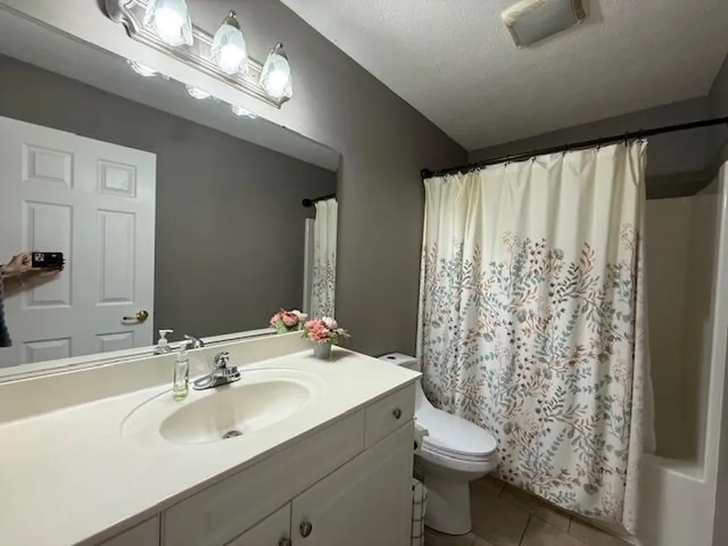 136 Prosperity Drive Baxter TN 38544