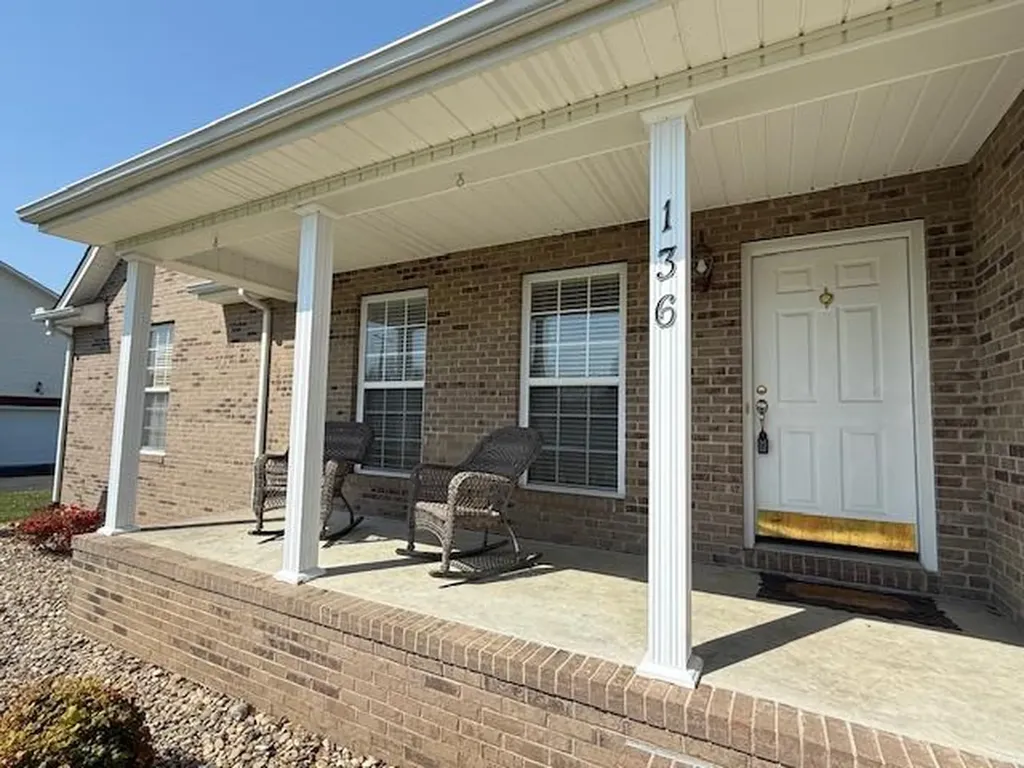 136 Prosperity Drive Baxter TN 38544