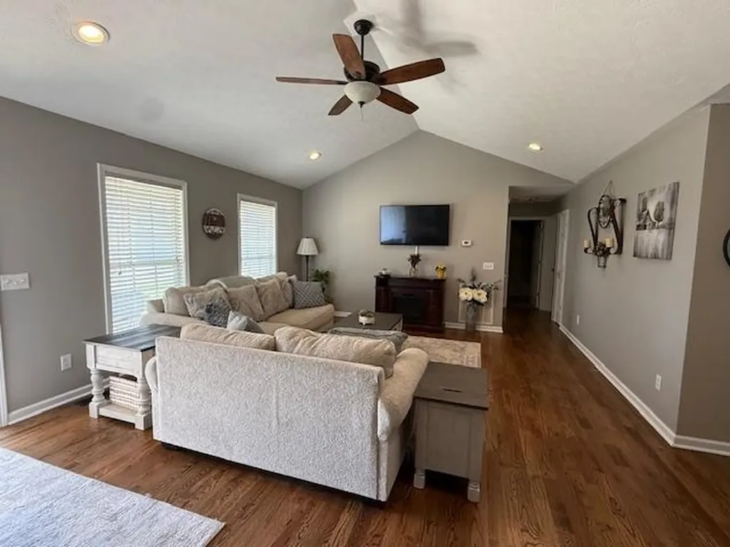 136 Prosperity Drive Baxter TN 38544