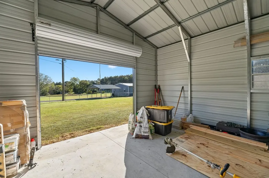 137 Music Barn Lane Monterey TN 38574
