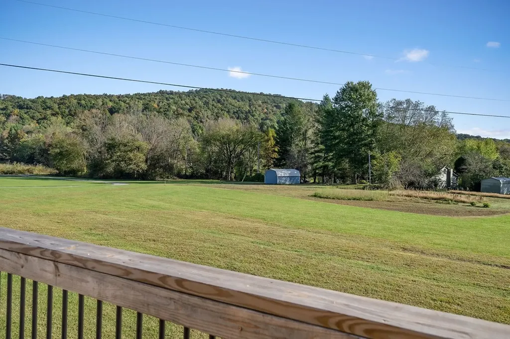 137 Music Barn Lane Monterey TN 38574
