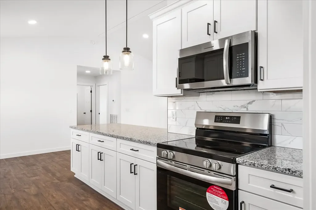 3320 Mcminnville Highway Sparta TN 38583