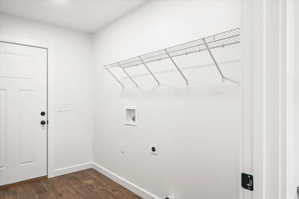 3320 Mcminnville Highway Sparta TN 38583