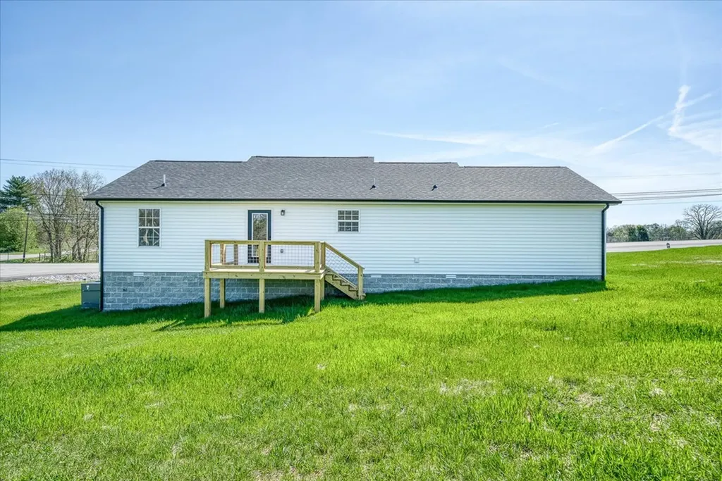 3320 Mcminnville Highway Sparta TN 38583