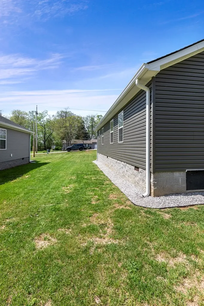 302 Leon Drive Sparta TN 38583