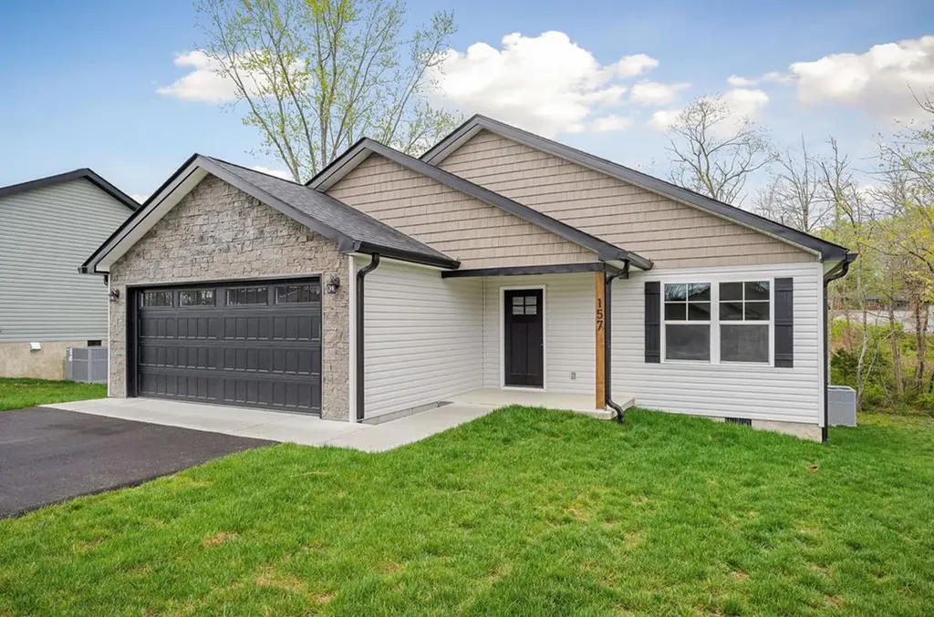 157 Sky View Meadow Drive Crossville TN 38555