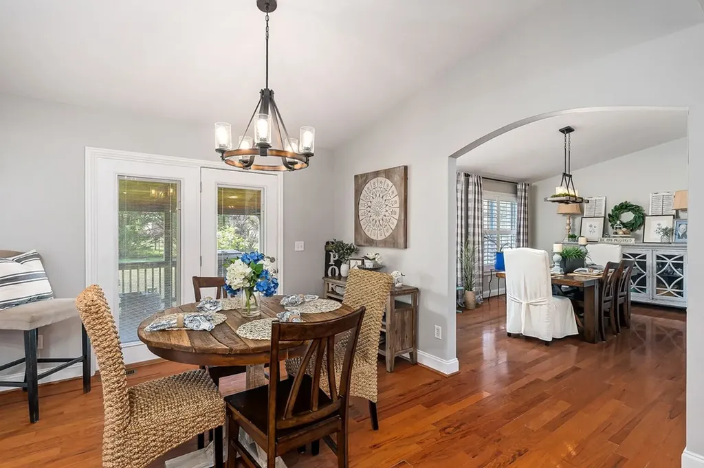 1064 Heathwood West Cookeville TN 38506