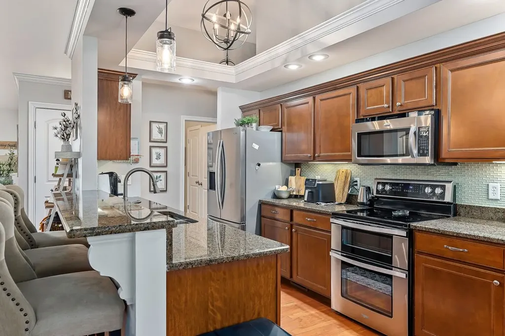 1064 Heathwood West Cookeville TN 38506