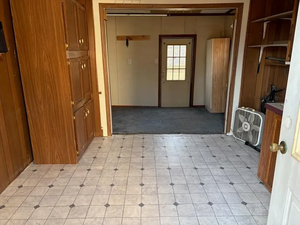 537 Greenwood Lafayette TN 37083