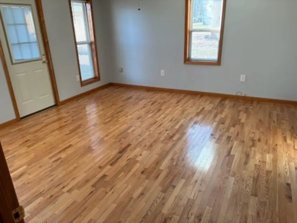 537 Greenwood Lafayette TN 37083