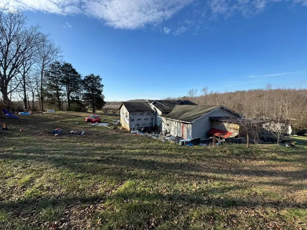 3132 Fowler Montgomery Cookeville TN 38506