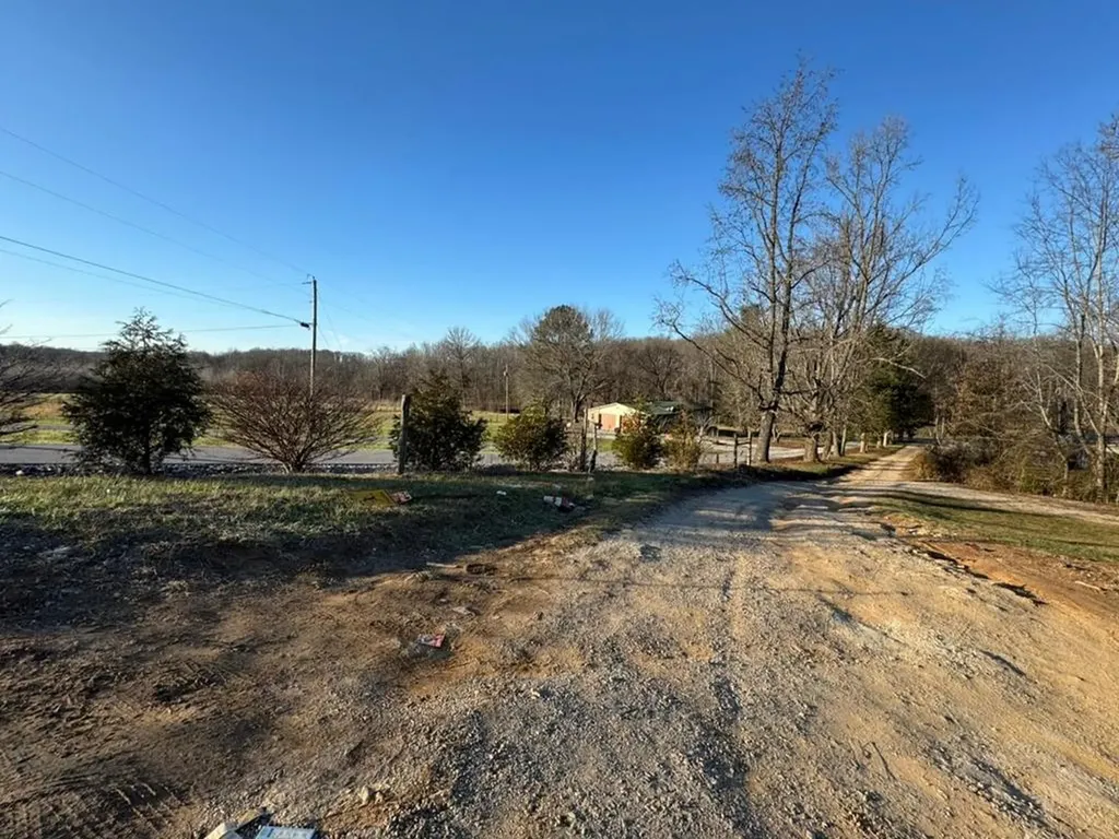 3132 Fowler Montgomery Cookeville TN 38506