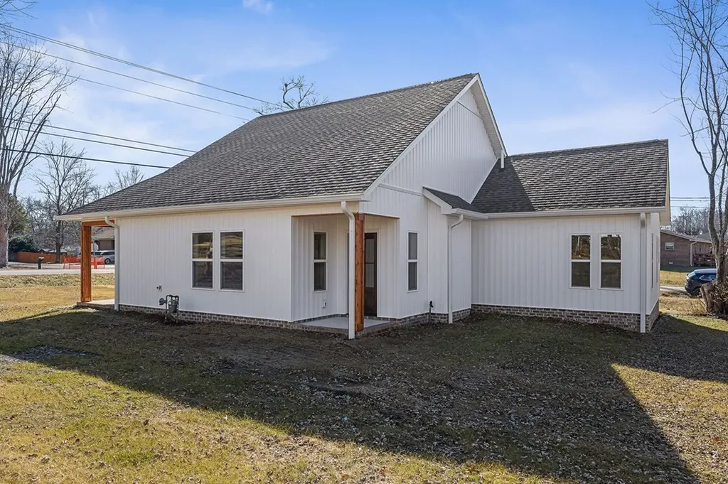 185 Williams Square Cookeville TN 38506