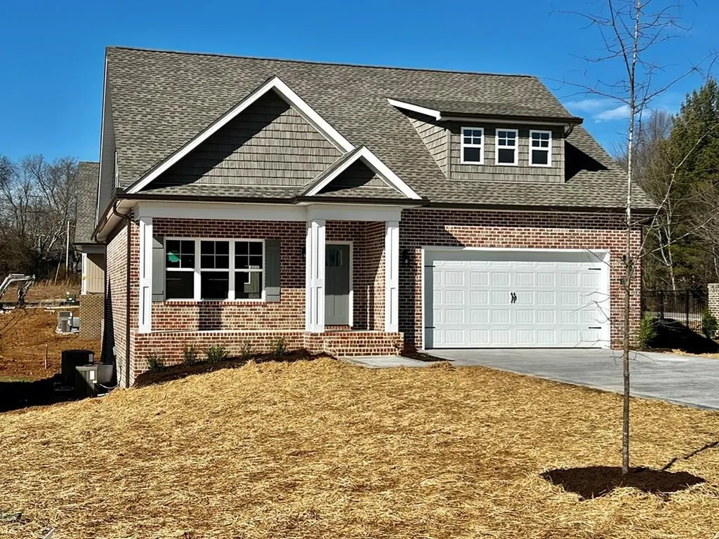 1301 Kensington Circle Cookeville TN 38501