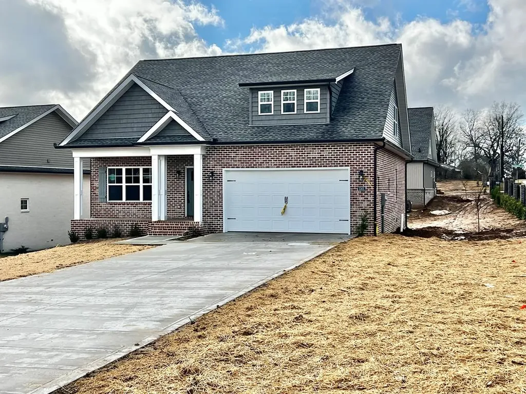 1301 Kensington Circle Cookeville TN 38501