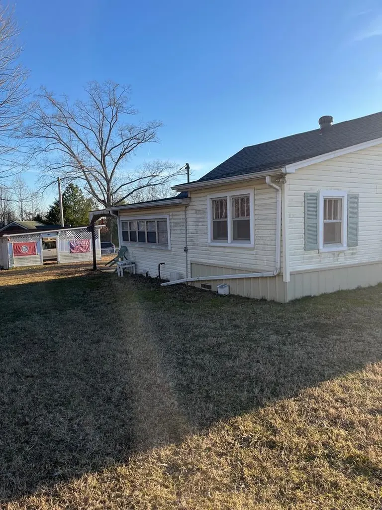 1690 White Road Cookeville TN 38506