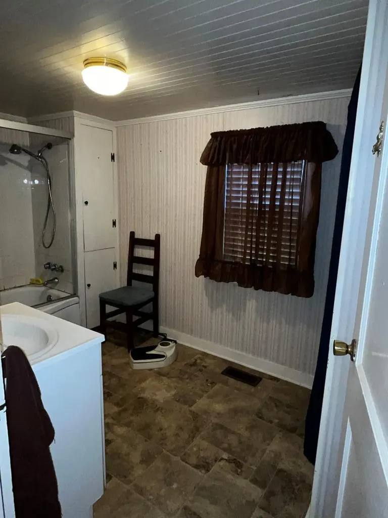 1690 White Road Cookeville TN 38506