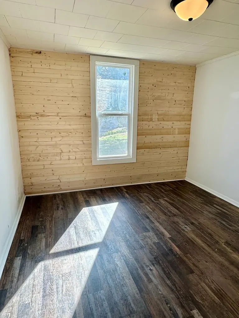 124 W Bronson Street Sparta TN 38583