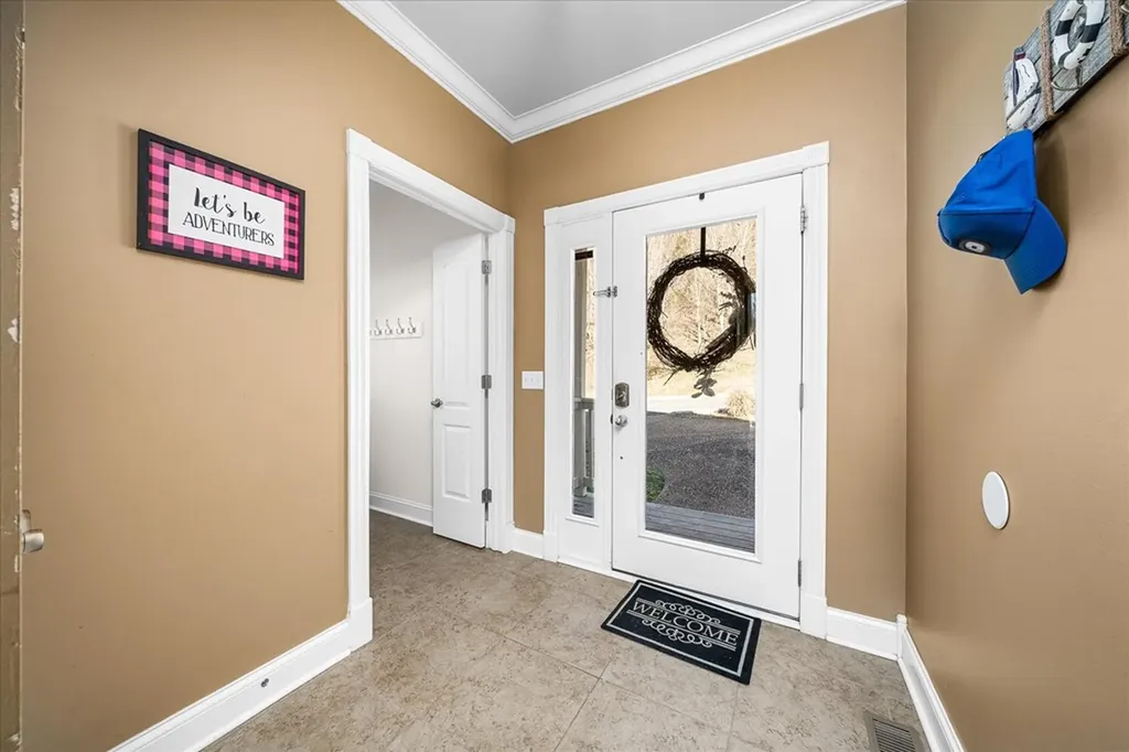 300 Sandgate Drive Smithville TN 37166