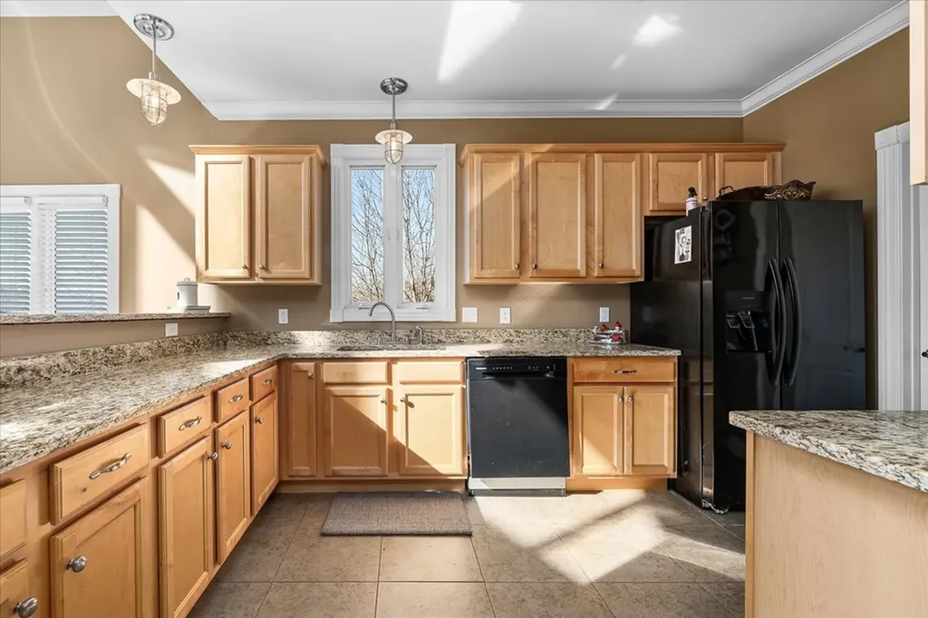 300 Sandgate Drive Smithville TN 37166