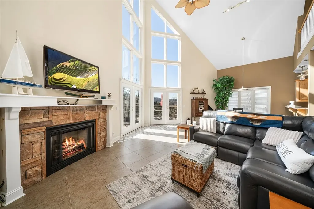 300 Sandgate Drive Smithville TN 37166