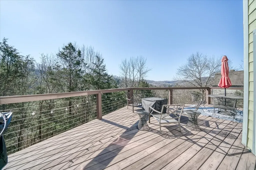 300 Sandgate Drive Smithville TN 37166