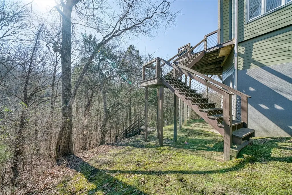 300 Sandgate Drive Smithville TN 37166