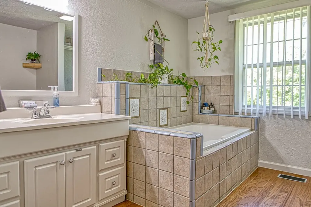 1236 Swamp Road Sparta TN 38583