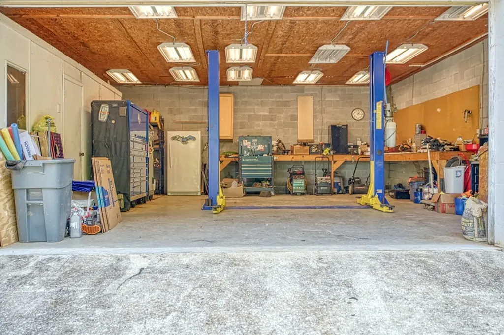 1236 Swamp Road Sparta TN 38583