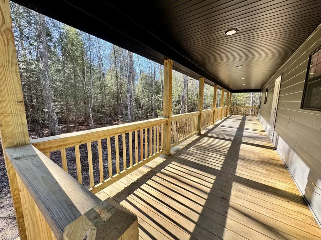 237 Elzie's Way Grimsley TN 38556