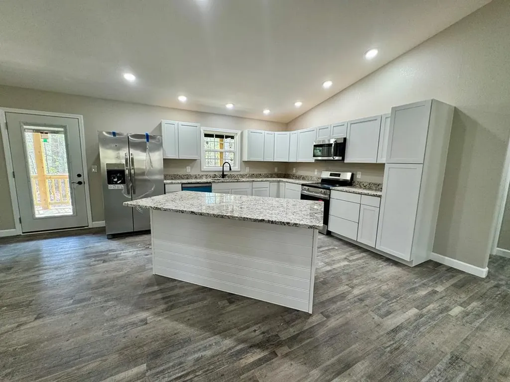 237 Elzie's Way Grimsley TN 38556