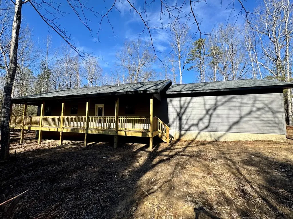 237 Elzie's Way Grimsley TN 38556